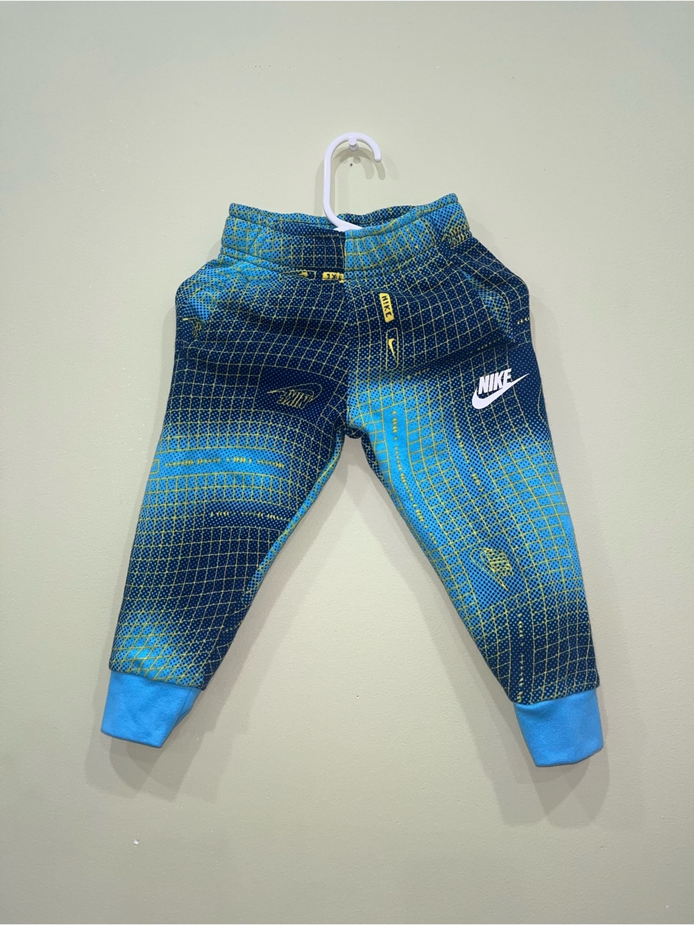 Nike Glow In The Dark Boys Size 2T Blue Jogger Sweat Pants